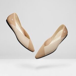 Vivaia Pointed-Toe V-Cut Knit Flats Tan